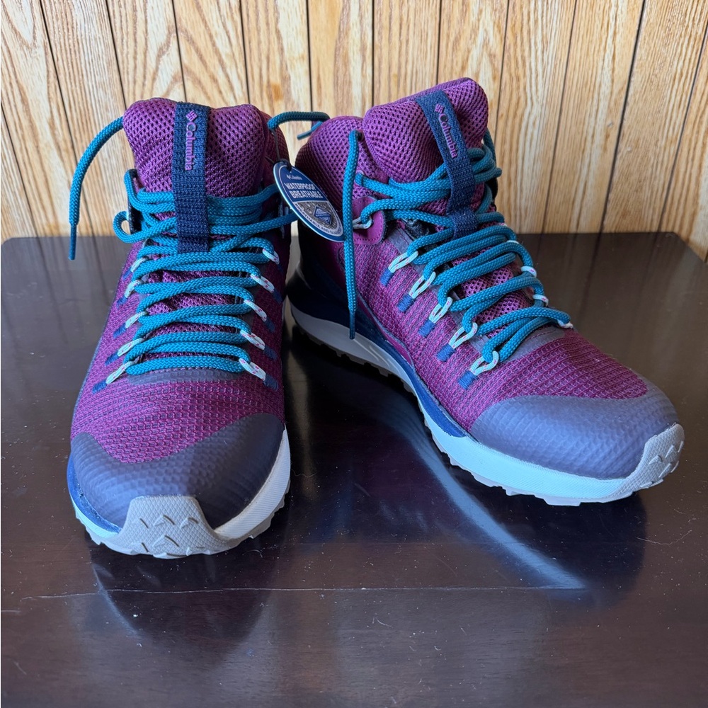 Columbia Women's Purple Teal Waterproof Hiking Boots